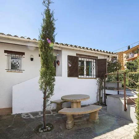 Con Piscina Comunitaria Y Parking27 Homestay Tossa de Mar